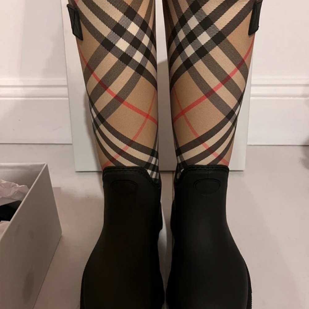 Burberry Black and Beige Plaid Rain Boots